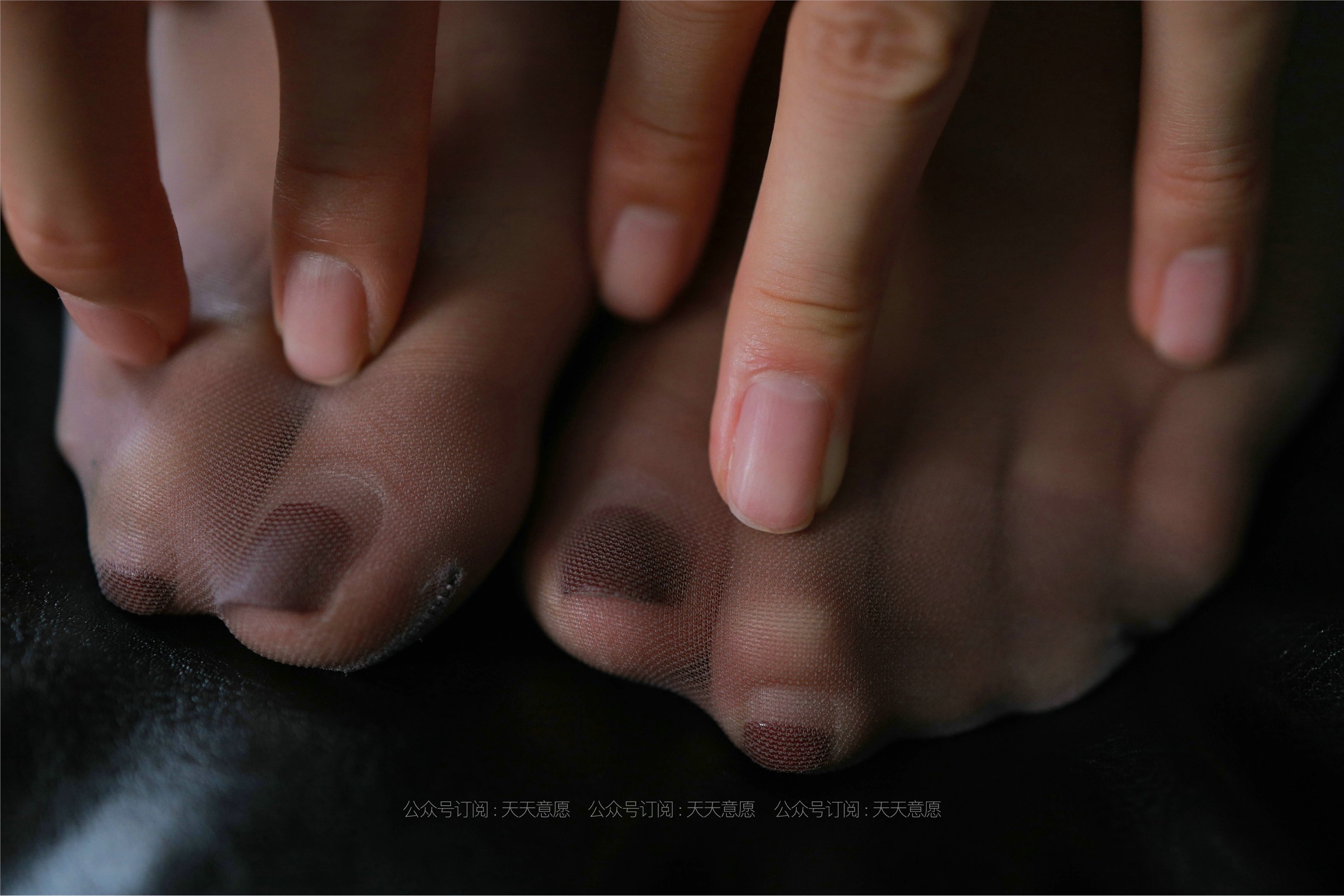 IESS异思趣向 - 模特：羽西《性感青花瓷》